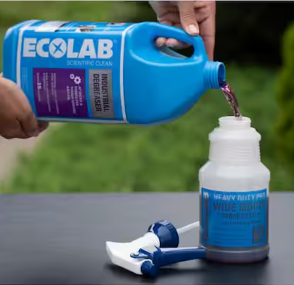 32 oz. Heavy-Duty Pro Wide Mouth Bleach Resistant Spray Bottle