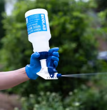 32 oz. Heavy-Duty Pro Wide Mouth Bleach Resistant Spray Bottle