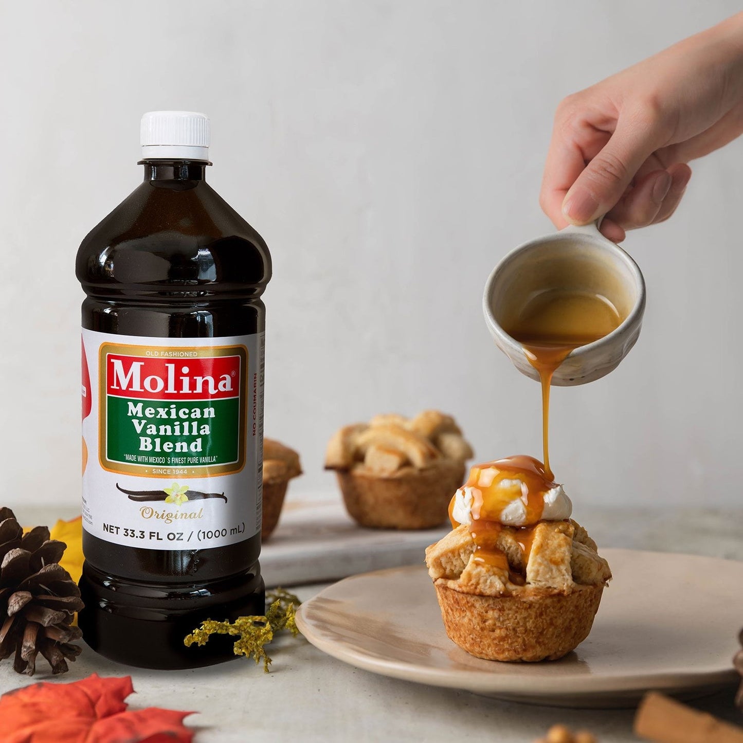 Molina Vanilla Extract – 33.3 fl oz Bottle